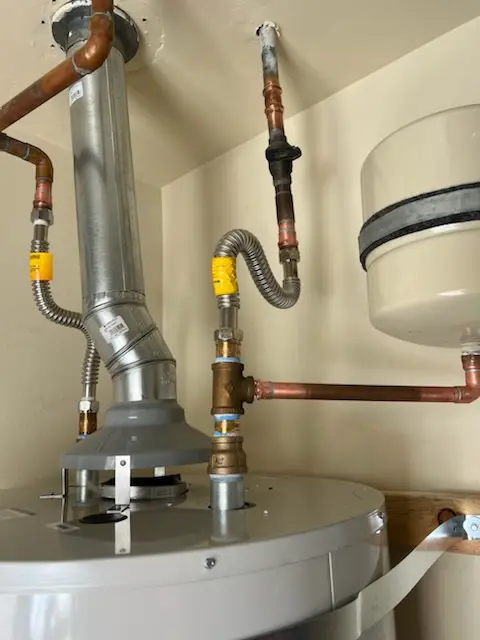 Water heater installation and plumbing repair in Harrisburg